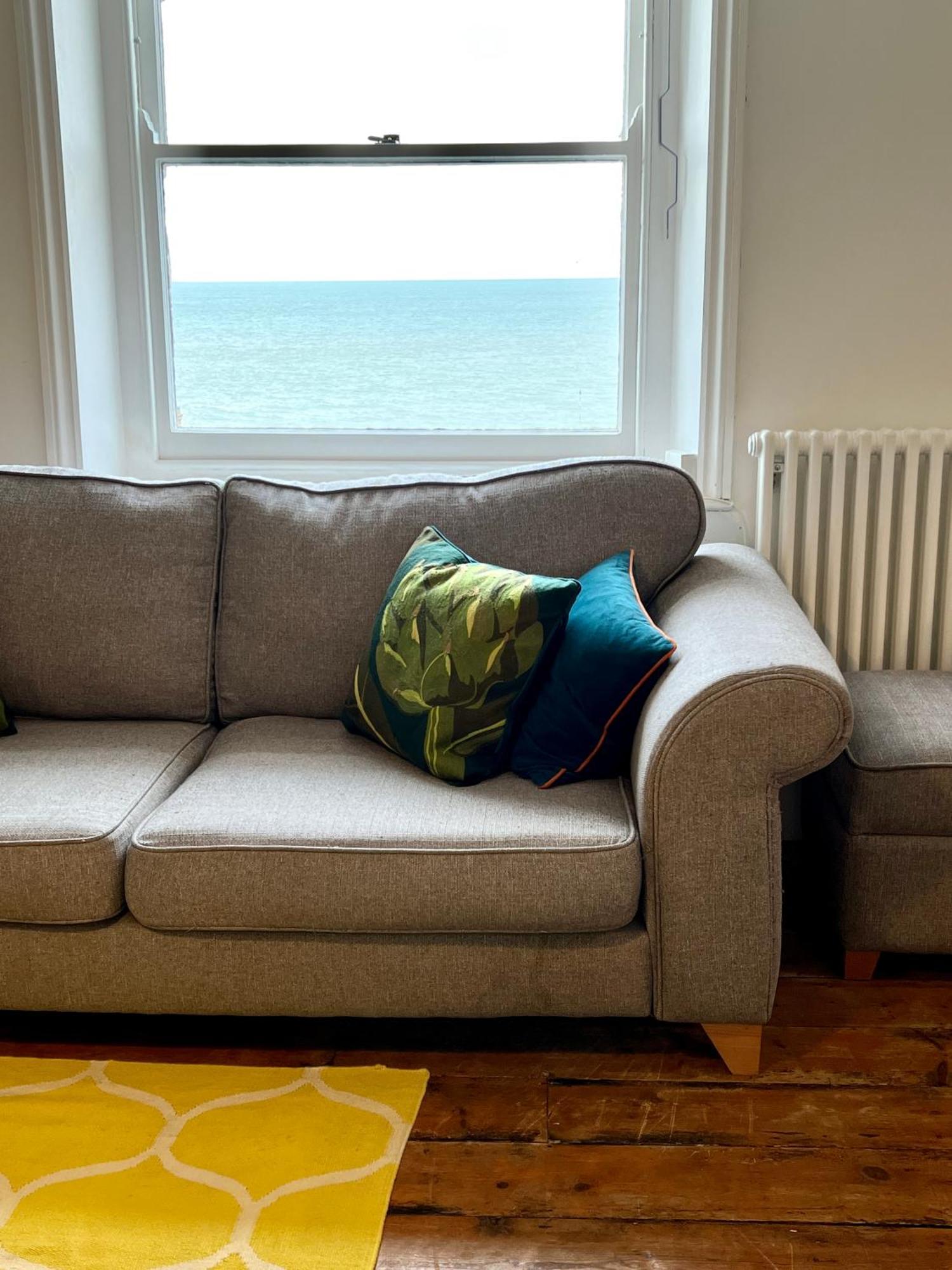 Central, Seaview Apartment, 3 Beds, 2 Baths, Kid & Dog Friendly At The Lookout Broadstairs Dış mekan fotoğraf